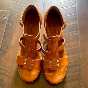 Eurosoft platform sandals